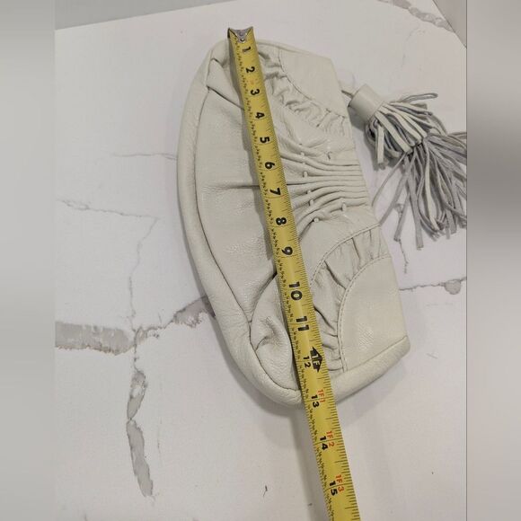 WHBM Soft Leather Clutch Cream Bag Purse Ruffle Zip Closure Inside Pockets Party - Picture 4 of 11